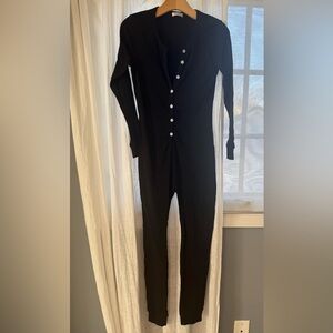 Hotouch Classic Black Button-Up Pajama Jumpsuit